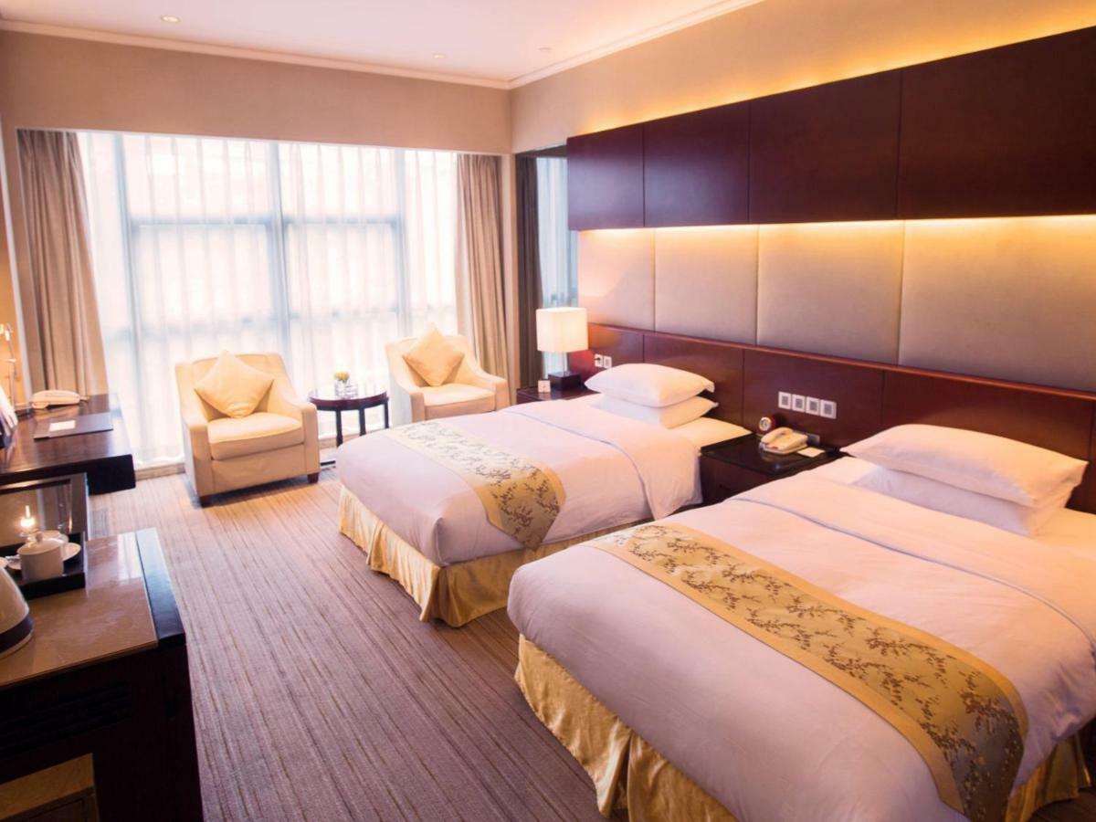 Grand Metropark Hotel Чунцин Экстерьер фото